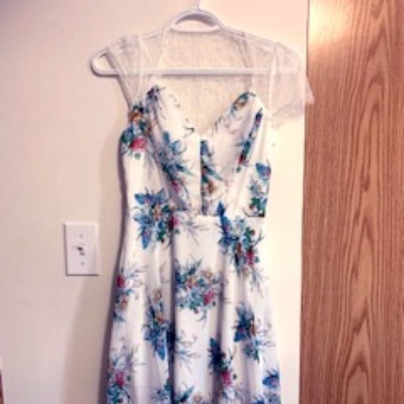 Asos lace floral Dress - Picture 1 of 4
